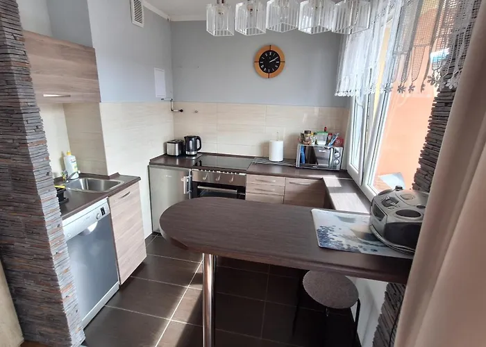 Szklarski Centrum 斯克拉斯卡波伦巴